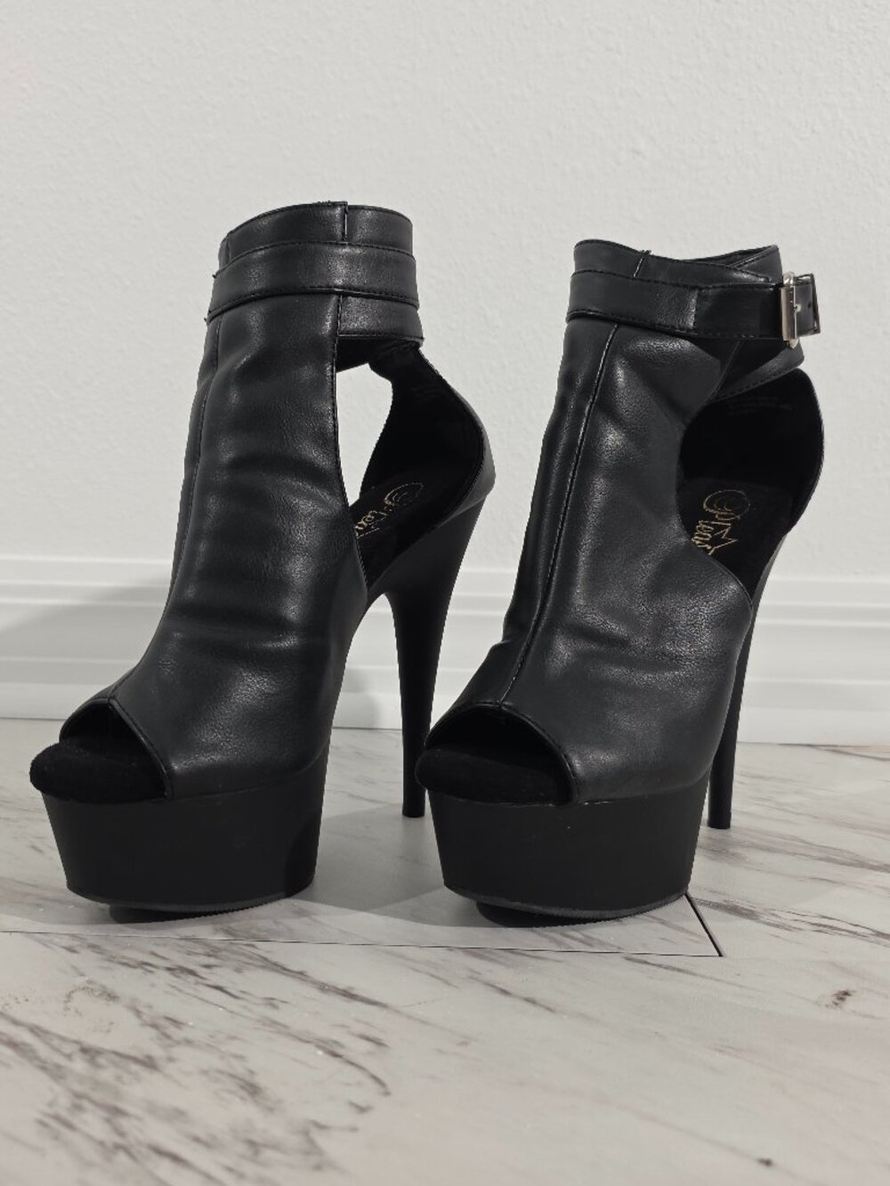 Pleaser Womens Ankle Boots DELIGHT-600-10 Blk Faux Leather/Blk Matte